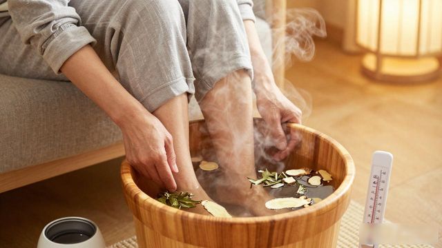 中药洗脚配方大全，泡脚养生治病效果真不错