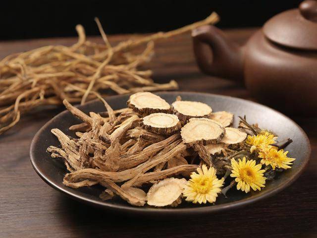 梅尼埃病吃中药能好吗「梅尼埃病吃中药调理好吗?」