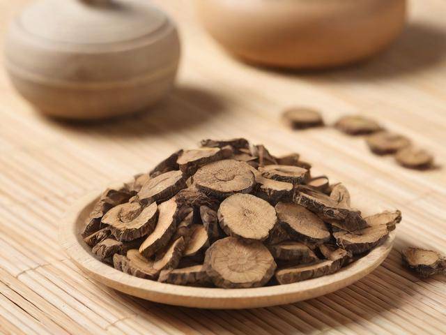 吃中药治近视「喝中药治近视是什么原理」