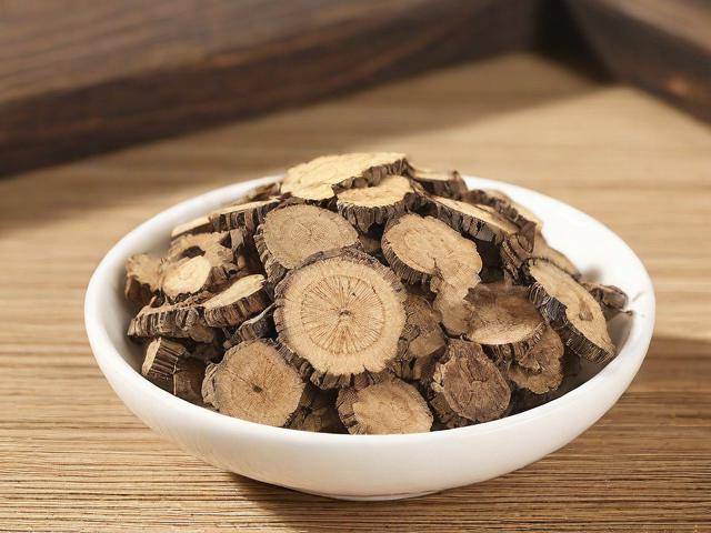 更年期吃啥中药方「更年期吃啥中药调理」