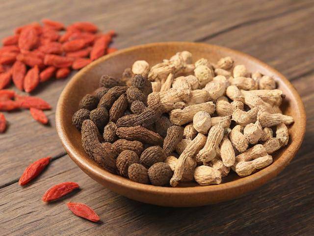 补肾的中药怎么吃「中药补肾的药方子和用量」