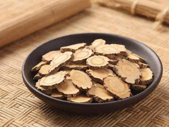 吃中药能不能治好早泄「吃中药能治痔疮吗」