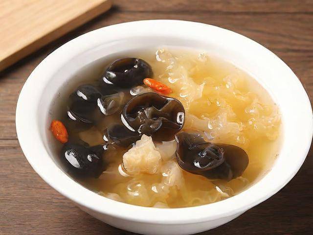 吃中药期间吃什么最好「吃中药期间吃什么好一些」