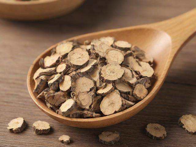 治疗早些泄吃中药最好「治疗早些泄的中药」