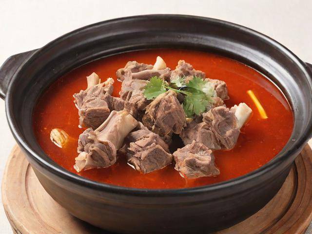吃羊肉能喝中药吗「吃了羊肉能吃中药吗」