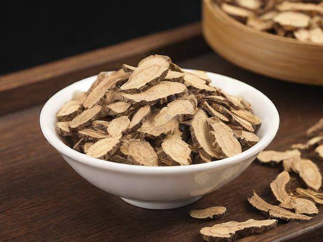 血压低吃中药管用吗「血压偏低中药能调吗」