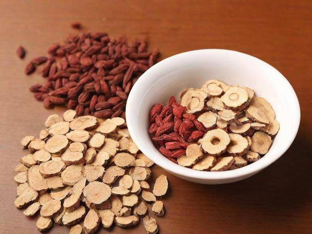 慢阻肺吃中药能治好吗「慢阻肺用中药」