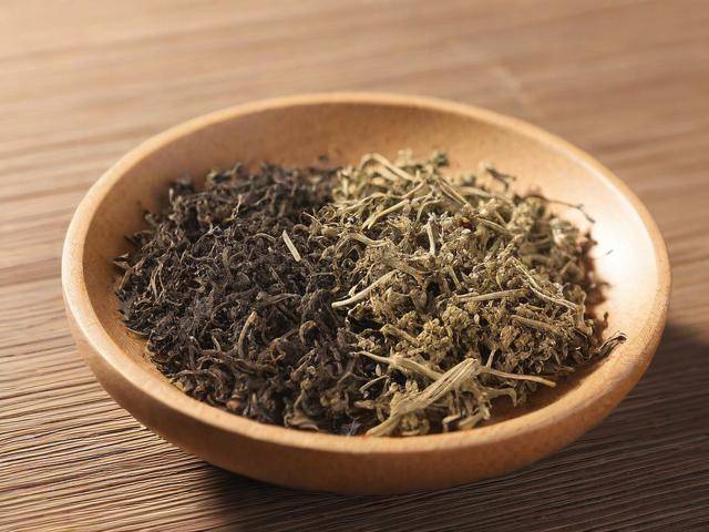 吃中药感觉胃烧心灼热「吃中药胃烧心怎么办」