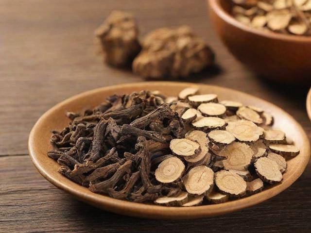 闭经吃中药能调回来吗「闭经吃中药能调理好吗」