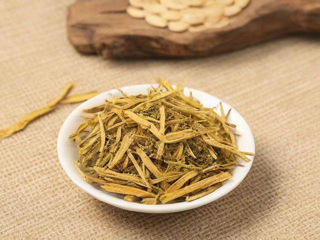 慢性胃炎性胃窦炎吃中药好还是西药「慢性胃窦炎的中药处方」