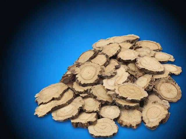 慢性鼻咽炎吃中药好吗「慢性鼻咽炎吃什么中药」