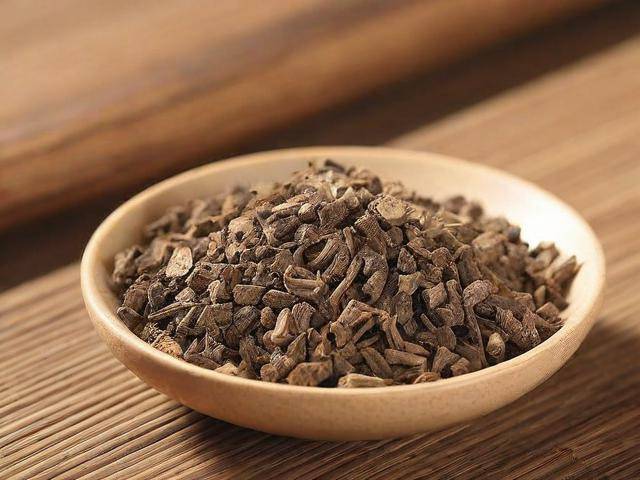 尿酸高吃啥中药能降「尿酸高吃哪种中药」