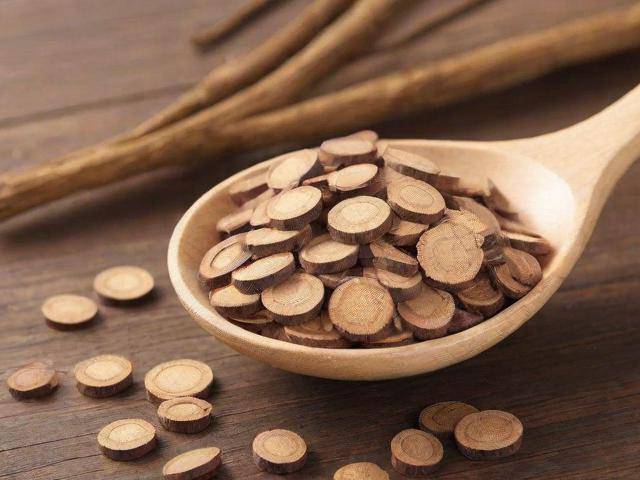 吃中药可以吃减肥药吗「吃中药可以吃减肥药吗有效果吗」